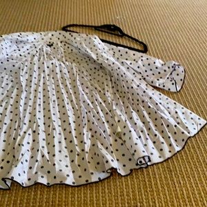 This Beautiful not worn as the tag is still on Top